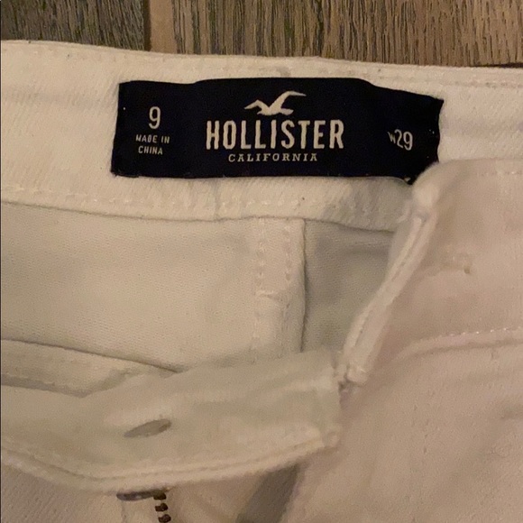 Low rise short-short vintage white denim shorts - Picture 3 of 3